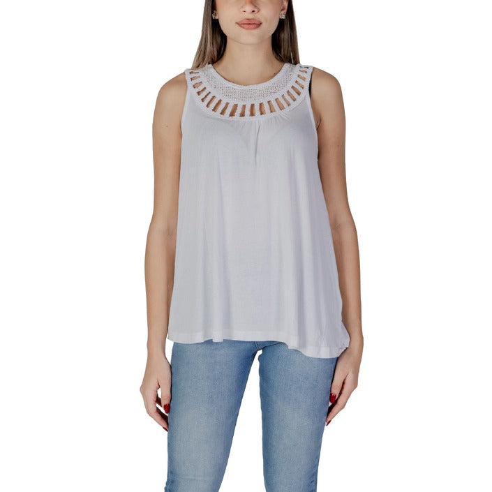 B.young  Women Undershirt