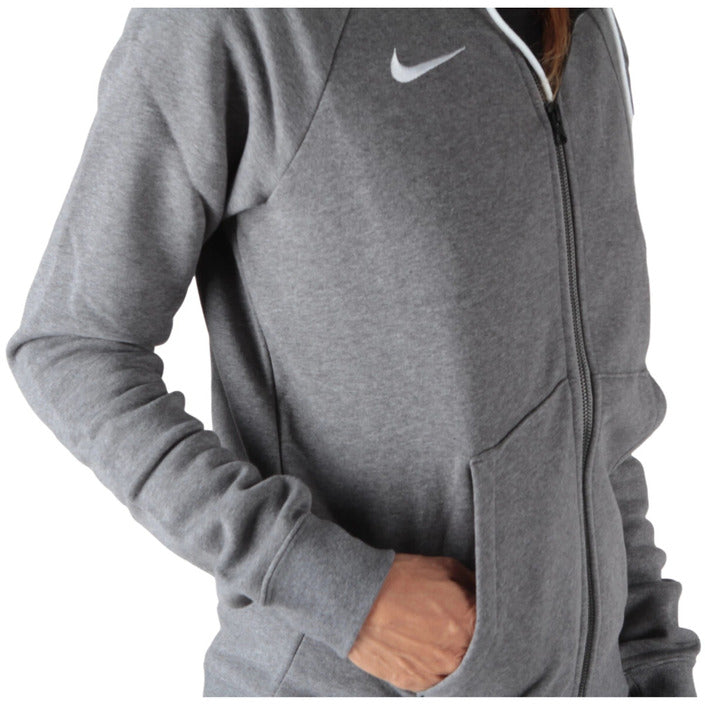 Nike Women Sweatshirts