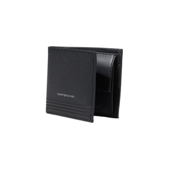 Tommy Hilfiger Men Wallet